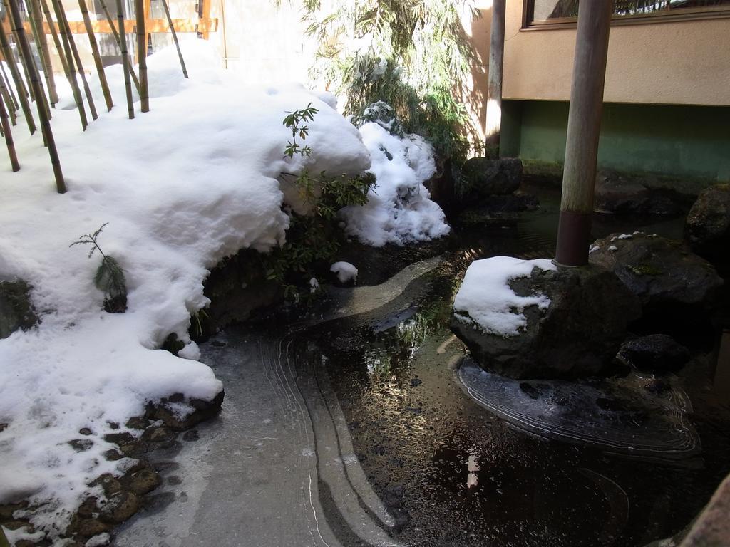 Ryokan Tanigawa Hotel Minakami Exterior photo