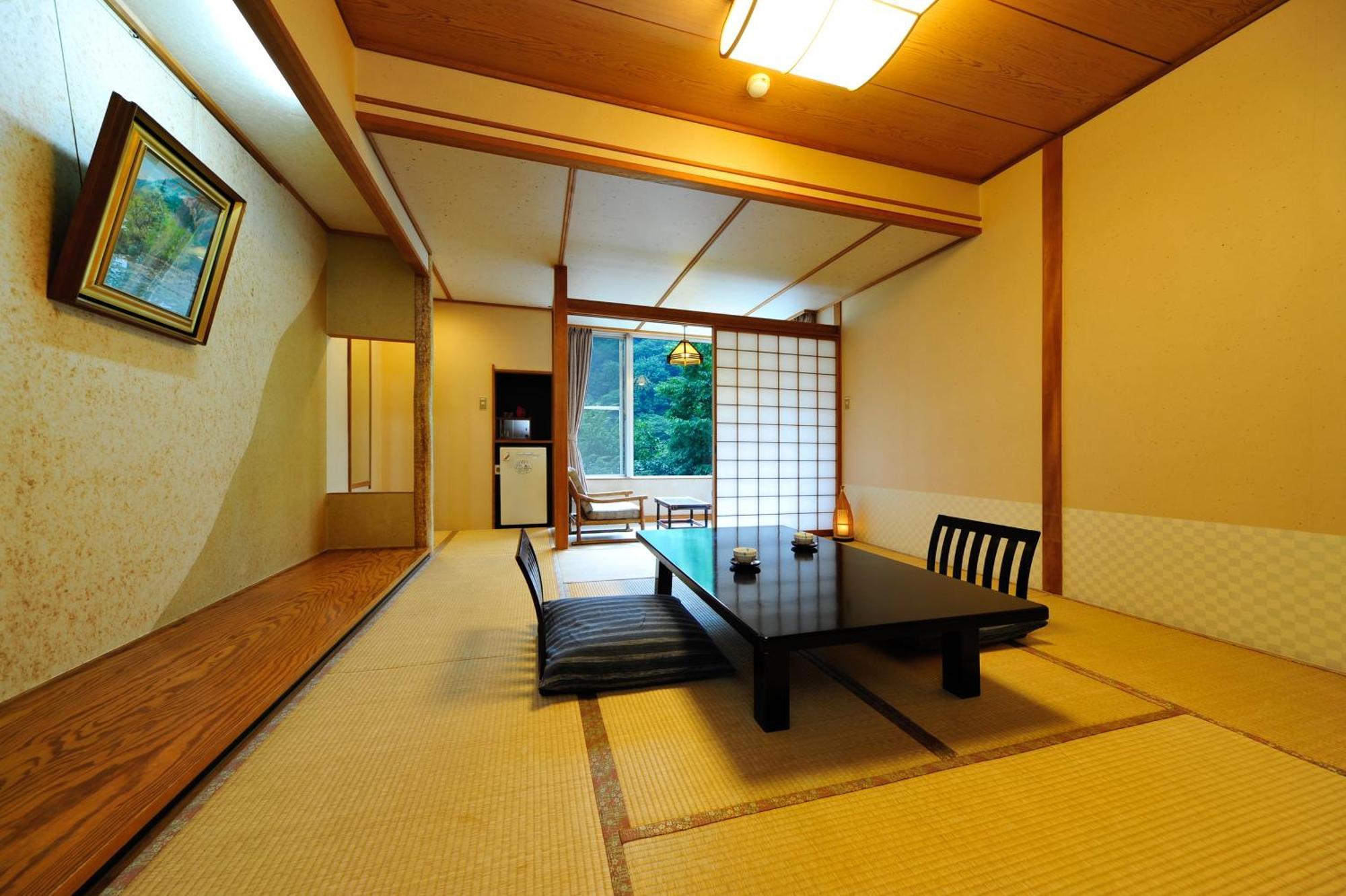 Ryokan Tanigawa Hotel Minakami Exterior photo